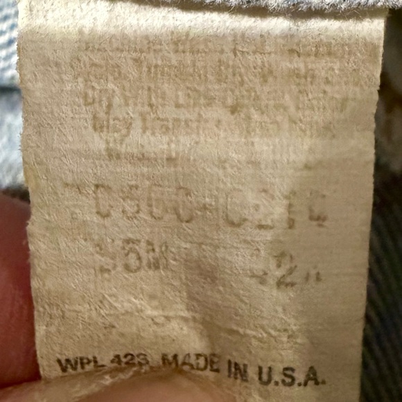 Vintage Distressed 90's Levi's Trucker Jacket WPl 423 Men’s SZ 42 -Large - Picture 4 of 4